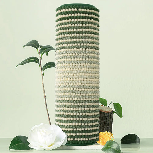 BSICPRO Bathroom Rugs Bath Mat Rug for Bathroom Non Slip 17 x 24 Inches Water Absorbent Chenille Bathroom Floor Mats Machine Washable (Sage and Cream)